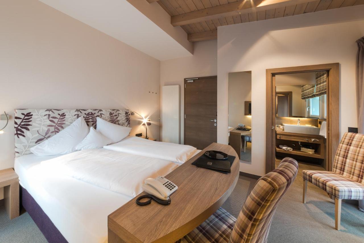 Boutiquehotel Minigolf Tirolo Esterno foto